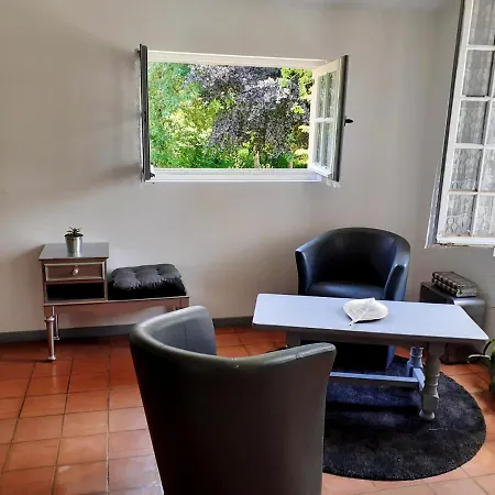 Feriehus Maison De 2 Chambres A Bazoches Au Houlme Avec Jardin Clos Et Wifi *