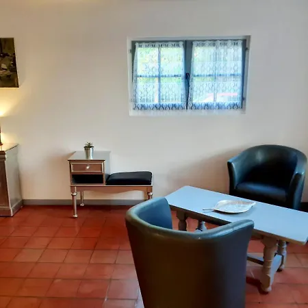 Maison De 2 Chambres A Bazoches Au Houlme Avec Jardin Clos Et Wifi Bazoches-au-Houlme