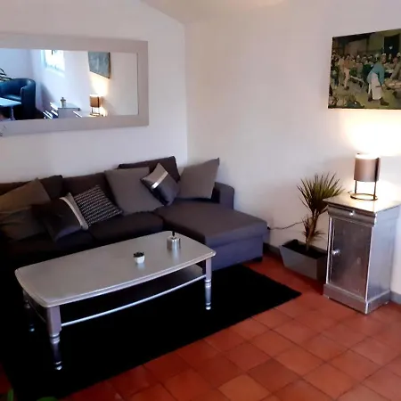 Feriehus Maison De 2 Chambres A Bazoches Au Houlme Avec Jardin Clos Et Wifi
